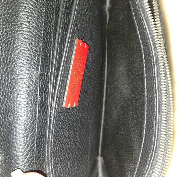 Valentino Rockstud Leather Shoulder Bag - Picture 6 of 9